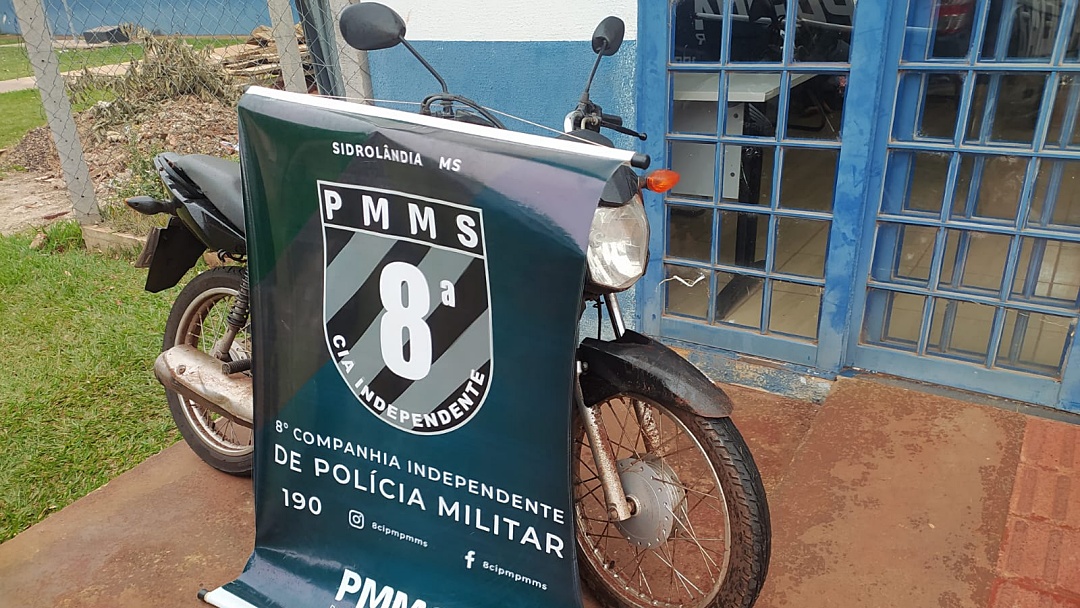 Ladr&atilde;o se arrepende do crime e vai &agrave; PM devolver moto que havia roubado