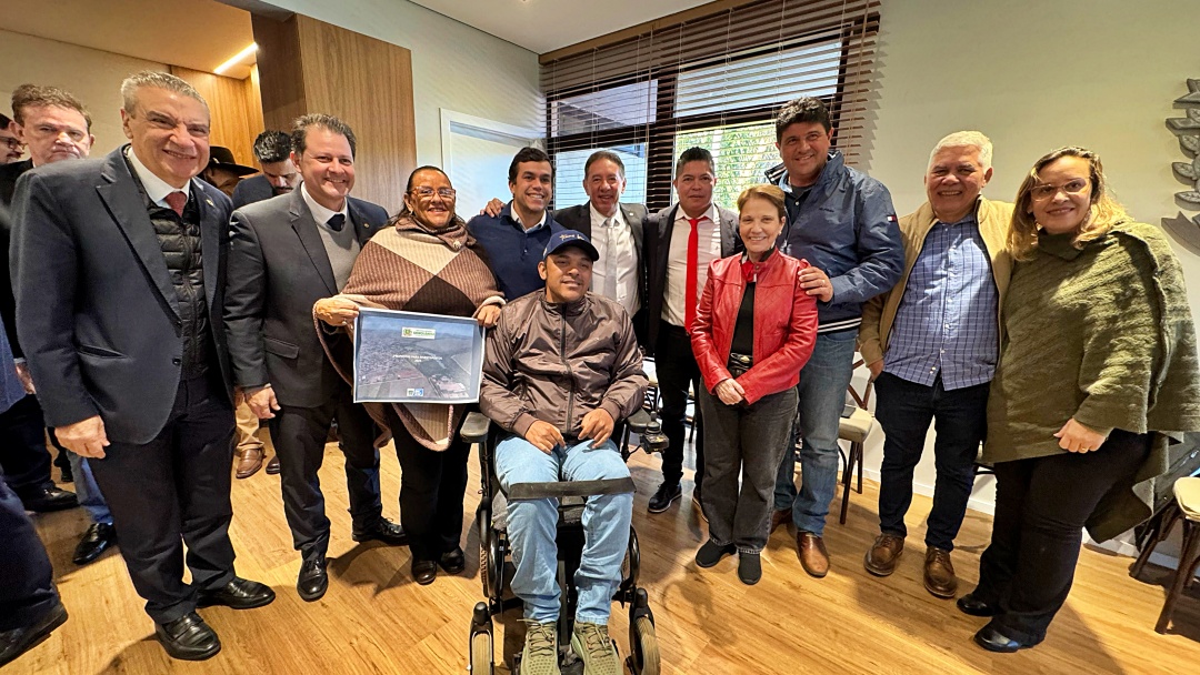 Gerson intercede por delega&ccedil;&atilde;o liderada pelo prefeito para viabilizar R$ 38,5 milh&otilde;es em obras para Sidrol&acirc;ndia