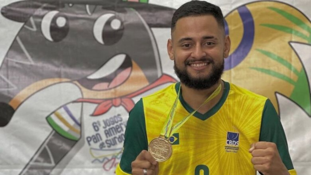 Douradense disputa final do Mundial de Futsal de Surdos amanh&atilde; na It&aacute;lia