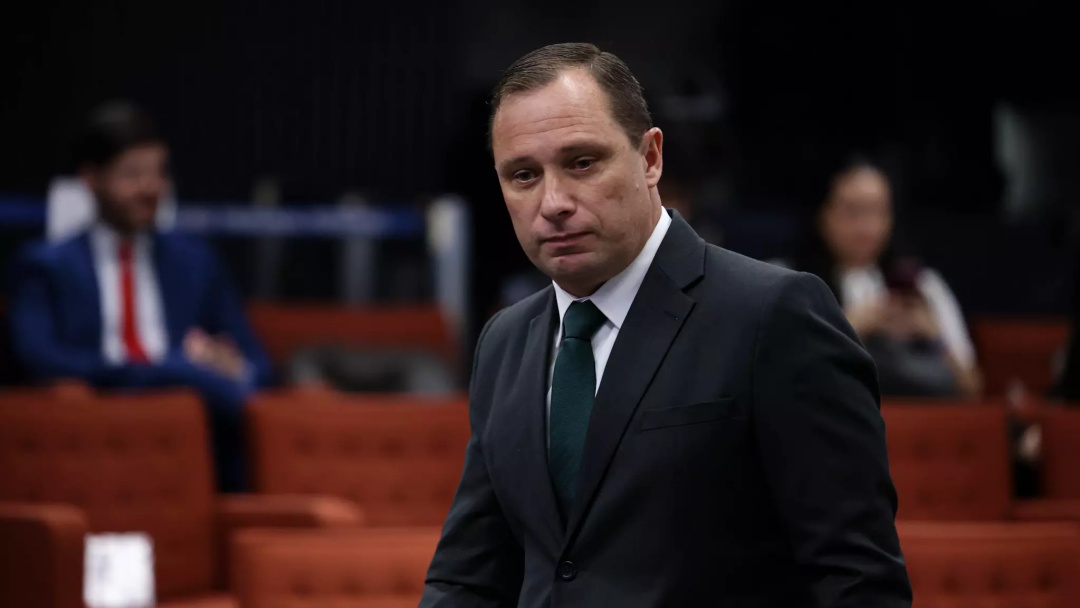 Cid nega uso da conta &lsquo;Gabriela&rsquo; e acusa defesa de Bolsonaro de tentar obter dados de dela&ccedil;&atilde;o