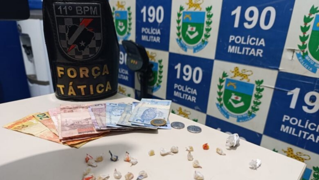 Casal &eacute; preso por tr&aacute;fico de drogas durante patrulhamento ostensivo