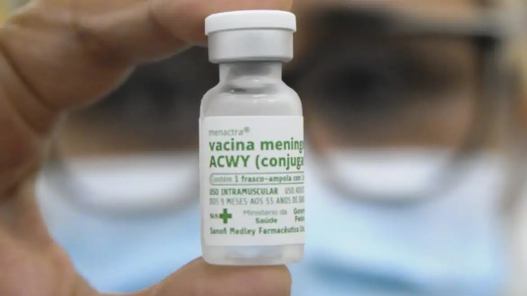 Meningite: entenda como fica vacinação com ACWY após mudança nas doses