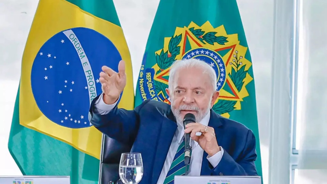 Lula assume Mercosul com foco em acordos comerciais e combate à mudança climática