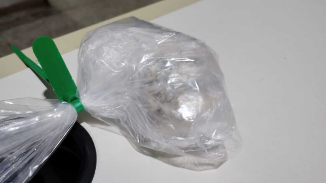 Detento do semiaberto &eacute; flagrado com coca&iacute;na, tenta fugir e acaba ferido em Dourados