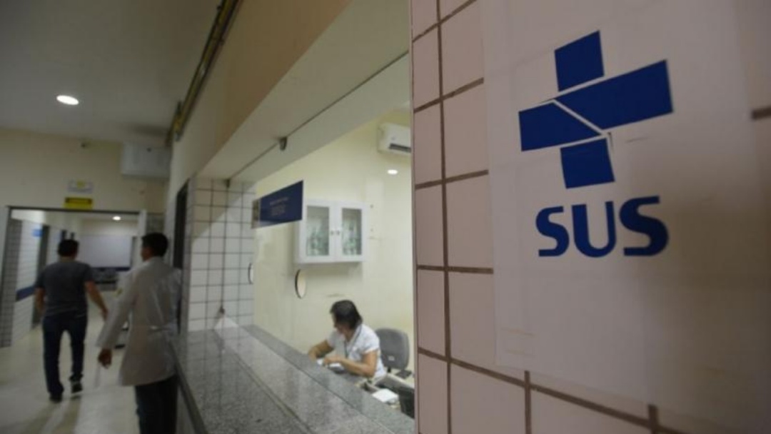 Gasto com sa&uacute;de no Brasil &eacute; a metade do necess&aacute;rio, aponta estudo do Senado