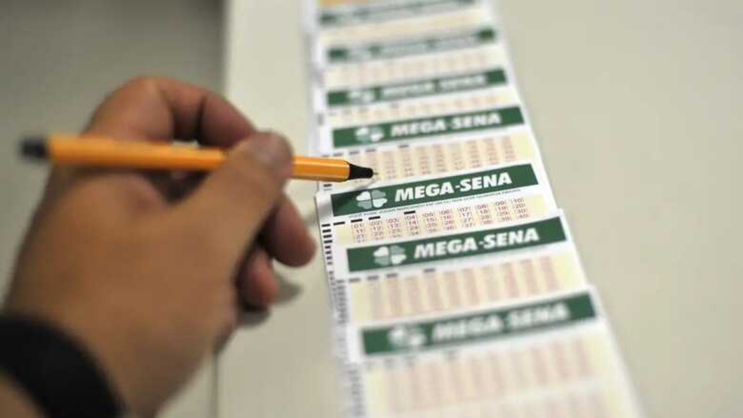 Mega-Sena pode pagar pr&ecirc;mio de R$ 46 milh&otilde;es nesta ter&ccedil;a