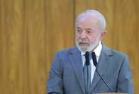Lula veta aumento de n&uacute;mero de deputados na C&acirc;mara