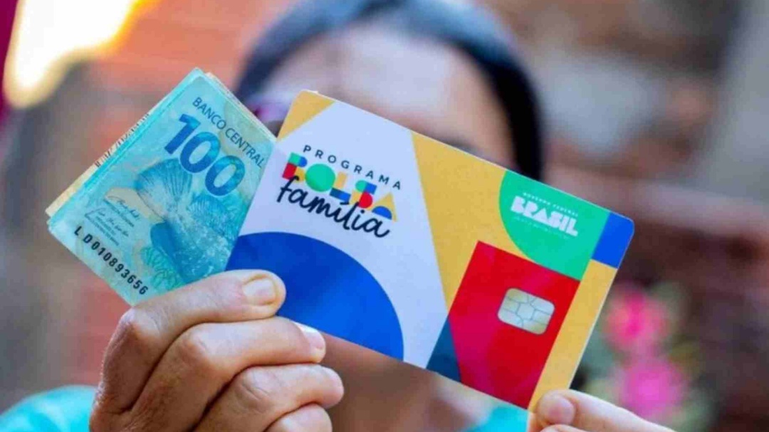 Bolsa Fam&iacute;lia: benefici&aacute;rios do NIS de final 3 recebem parcela de julho nesta ter&ccedil;a-feira (22)