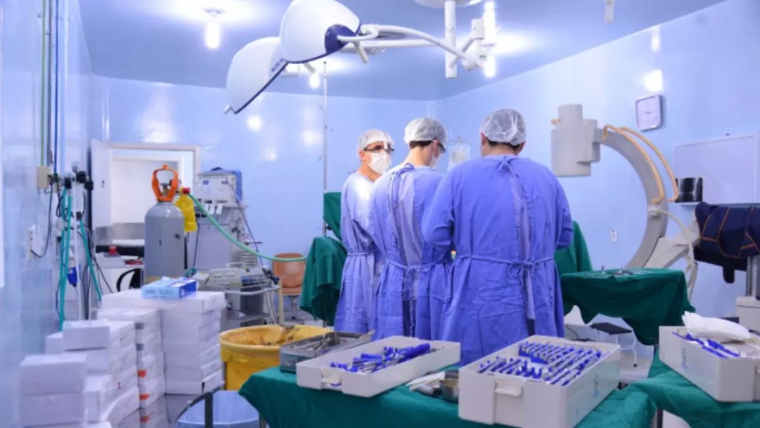 Homem morre durante cirurgia de hemorroida em hospital de Campo Grande