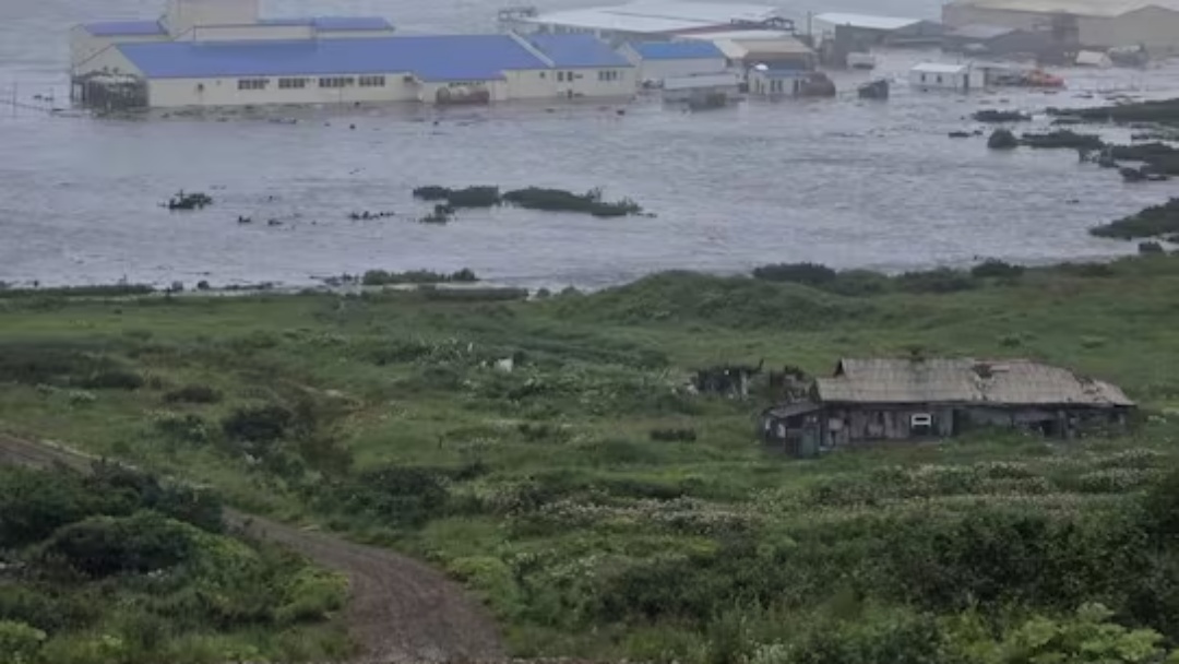 Terremoto de 8,8 aciona alerta de tsunami no Pac&iacute;fico e evacua&ccedil;&otilde;es no Jap&atilde;o e Hava&iacute;