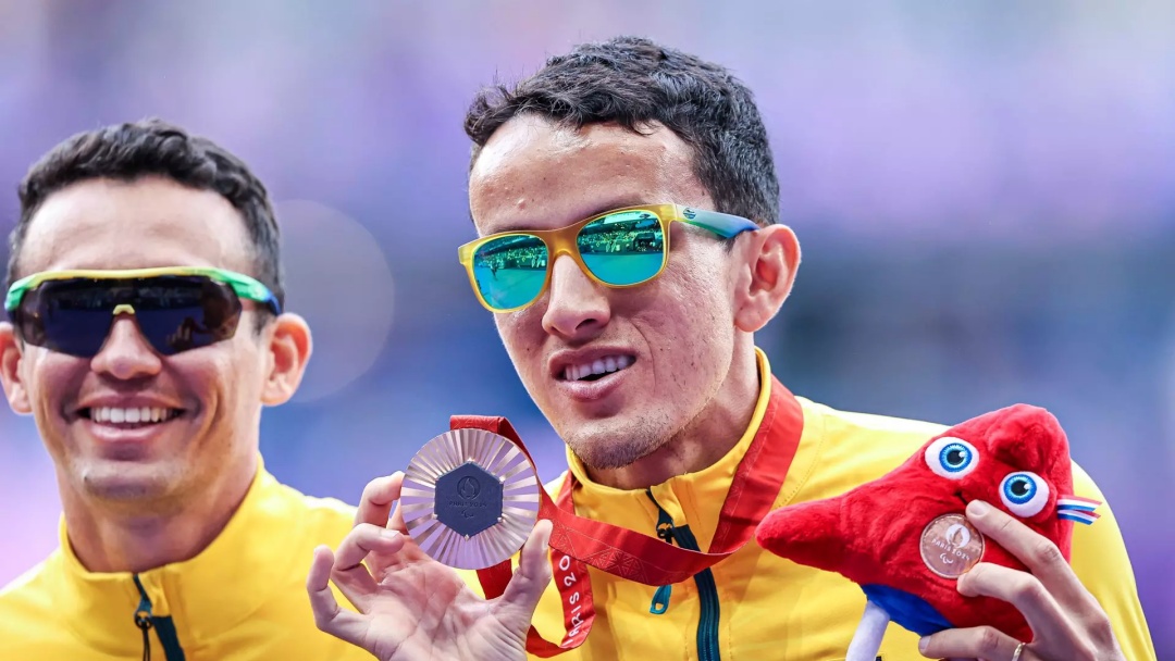 Yeltsin Jacques garante vaga no Campeonato Mundial de Atletismo