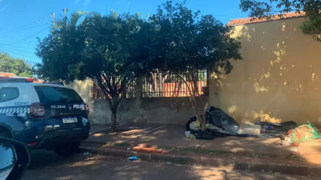 Idoso em situa&ccedil;&atilde;o de rua &eacute; encontrado morto; suspeita &eacute; que exposi&ccedil;&atilde;o ao frio causou morte