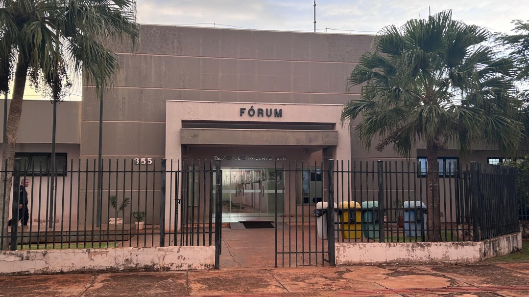 Justi&ccedil;a condena homem a 13 anos e meio de pris&atilde;o por tr&aacute;fico de drogas, recepta&ccedil;&atilde;o e adultera&ccedil;&atilde;o de ve&iacute;culos