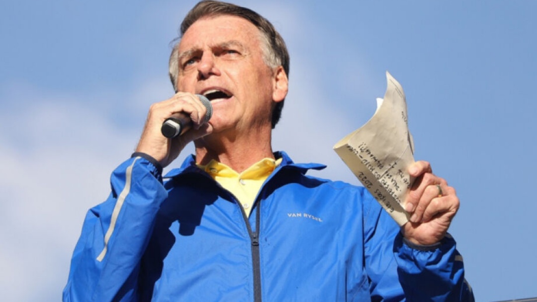 Jair Bolsonaro recebeu R$ 30 milh&otilde;es em um ano, diz relat&oacute;rio da Pol&iacute;cia Federal   