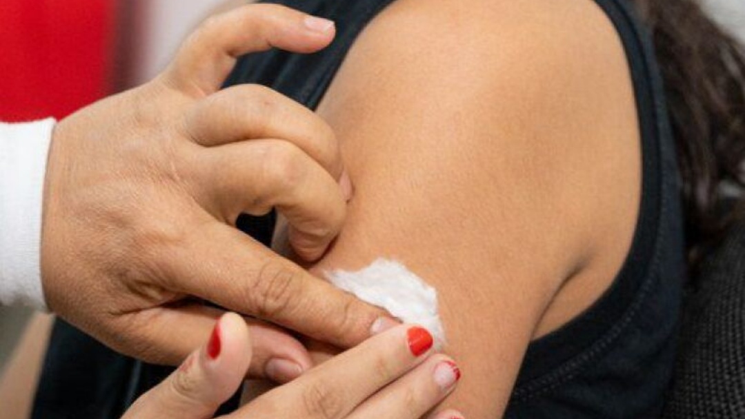 Brasil avan&ccedil;a na vacina&ccedil;&atilde;o de HPV e supera m&eacute;dia global