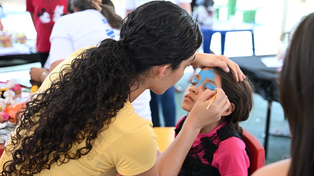 Ação Cidadania atrai mais de 4,2 mil pessoas e presta 6,6 mil atendimentos na Praça Tancredo Neves