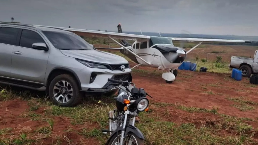 Piloto preso no Paraguai com aeronave a serviço do tráfico é ex-jogador da seleção boliviana