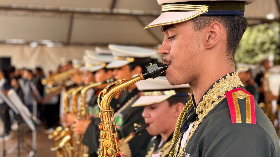 Prefeito Rodrigo Basso abre oficialmente a Semana da P&aacute;tria em Sidrol&acirc;ndia