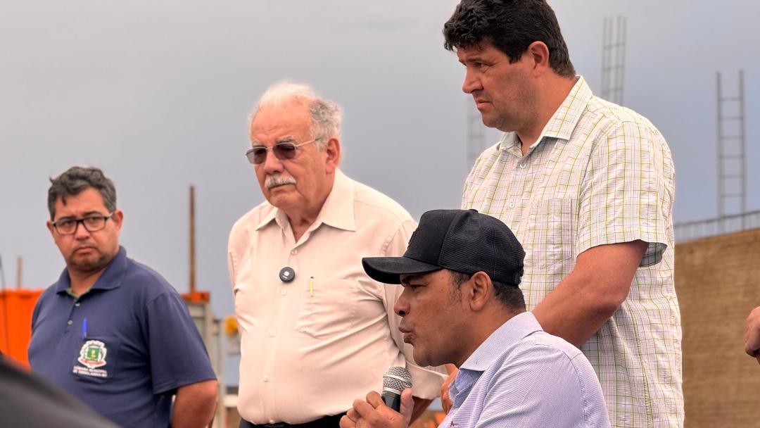 Pedra fundamental da Supera &eacute; marcada por emo&ccedil;&atilde;o de Adavilton ao recordar acidente que transformou sua trajet&oacute;ria