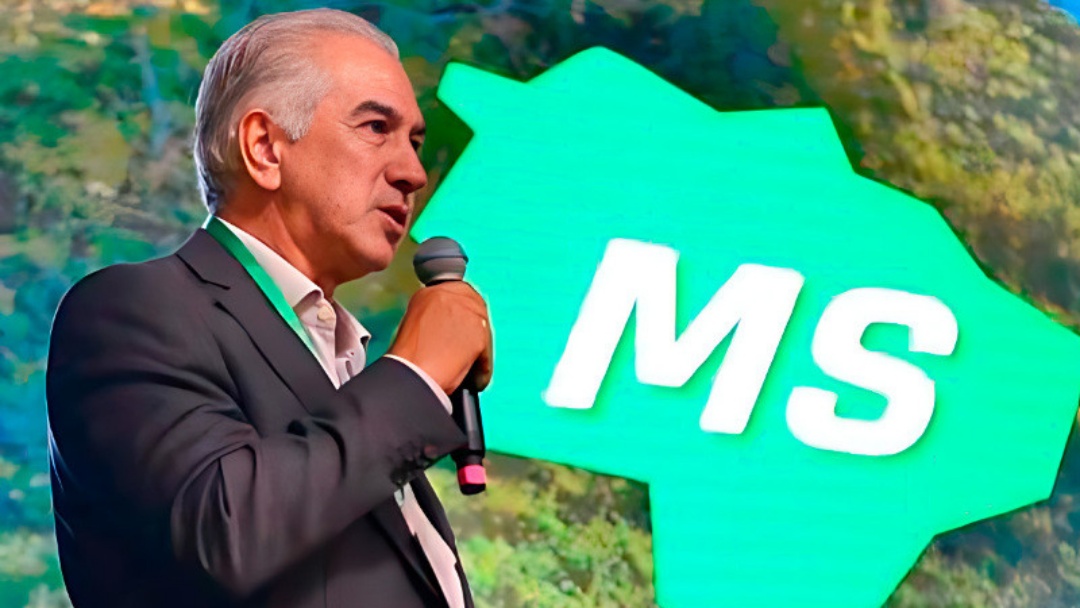 Julgamento de Bolsonaro faz PL mudar data da filia&ccedil;&atilde;o de Reinaldo Azambuja