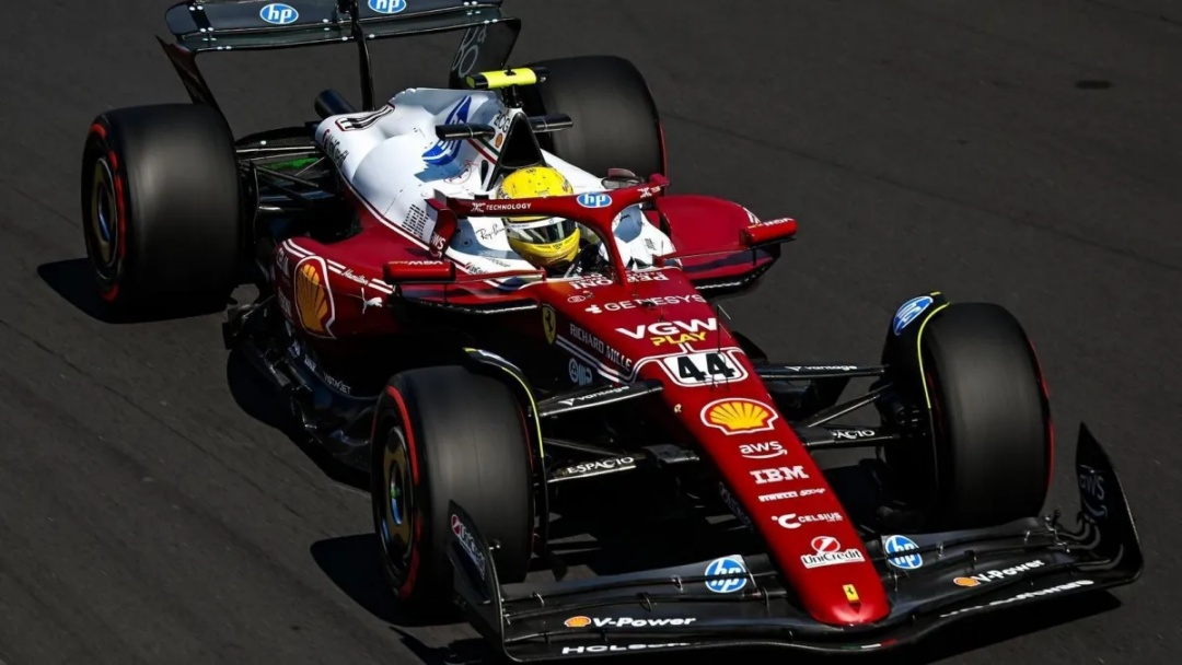 Hamilton e Leclerc fazem dobradinha no TL1 em Monza