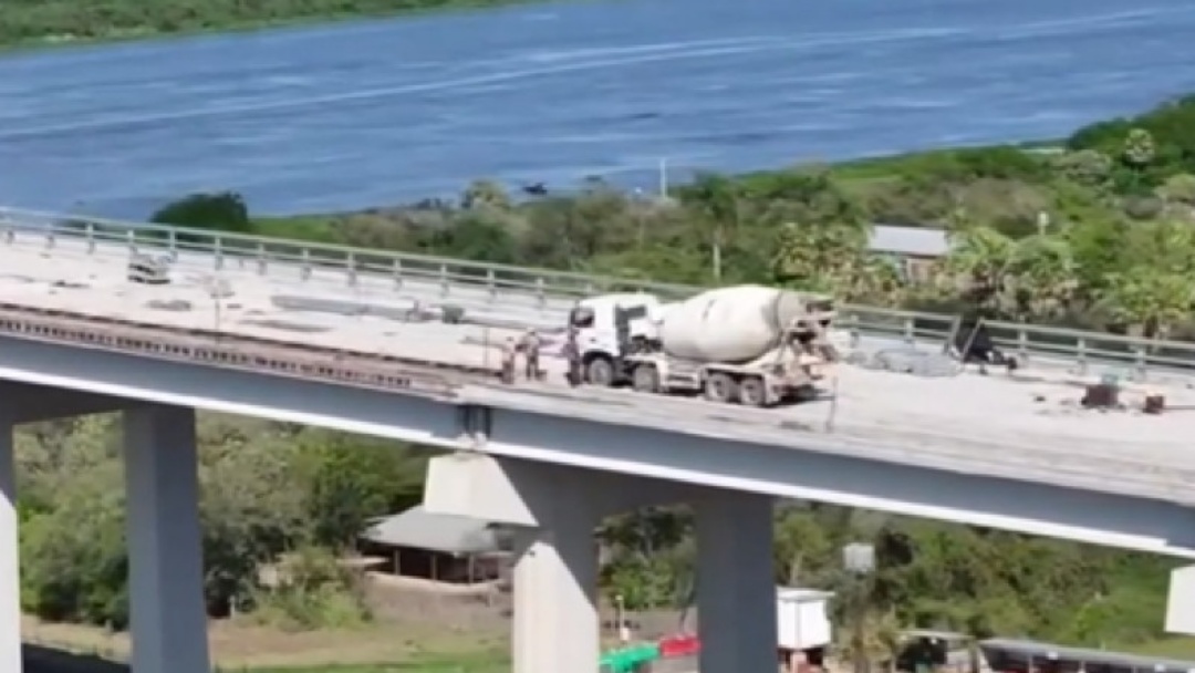 Ponte Bioce&acirc;nica entre Paraguai e Brasil registra passagem do primeiro ve&iacute;culo