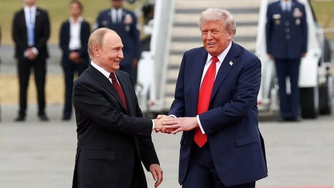 Donald Trump e Vladimir Putin culpam Europa pela guerra na Ucr&acirc;nia