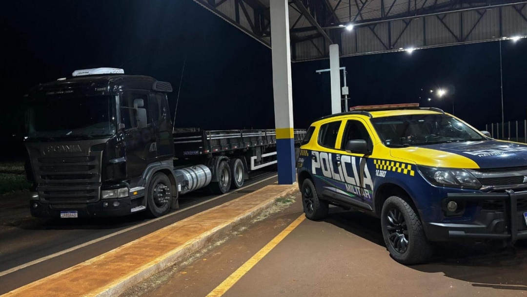 Carreta roubada em MG &eacute; recuperada na MS-162 e fac&ccedil;&atilde;o amea&ccedil;a fam&iacute;lia de motorista