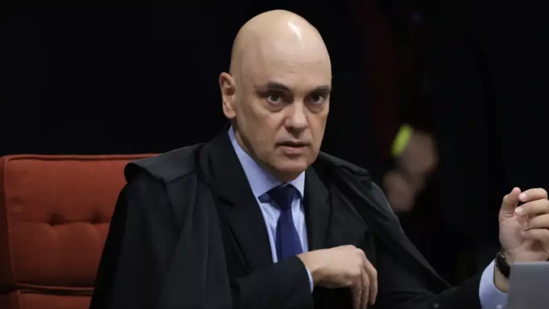 Bolsonaro foi 'réu confesso', diz Alexandre de Moraes em seu voto