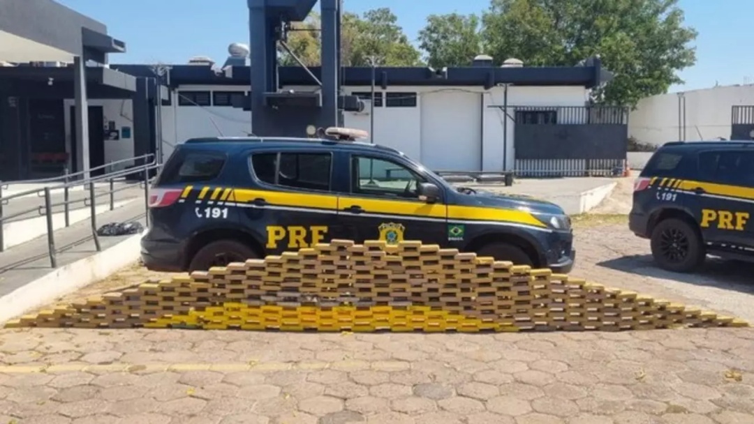 262 kg de coca&iacute;na s&atilde;o apreendidas tanque de caminh&atilde;o na BR-262