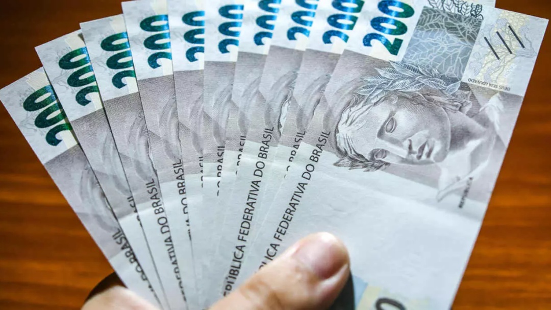 Notas falsas de R$ 200 circulam na fronteira com MS e deixam comerciantes em alerta