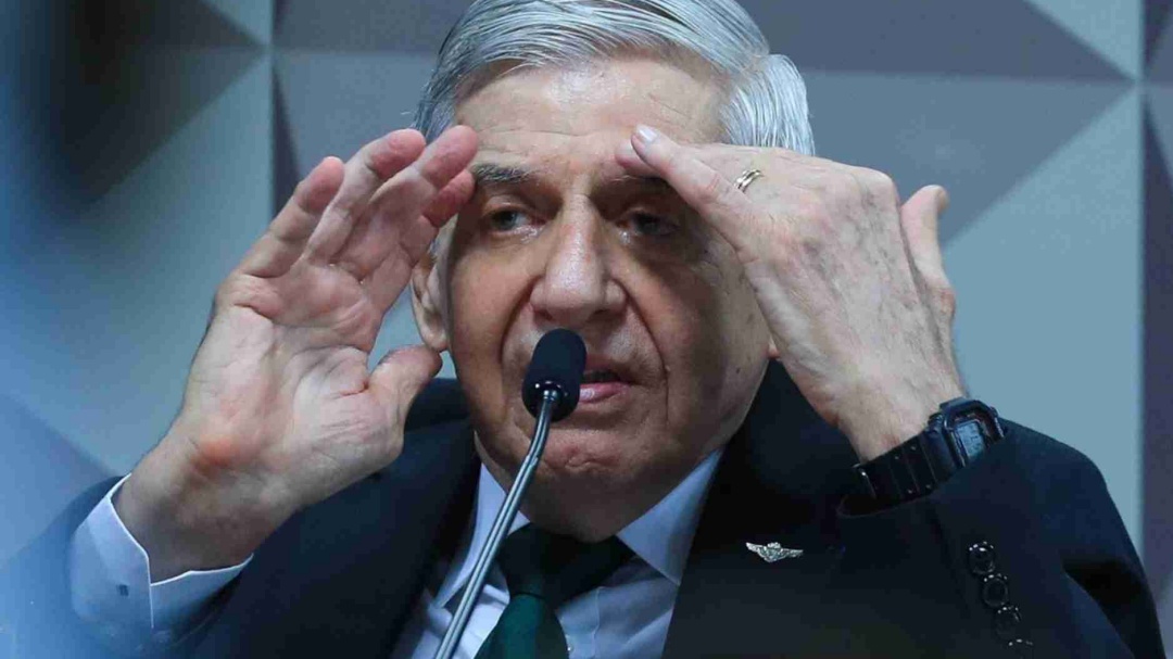 Defesa de Augusto Heleno diz que ir&aacute; &lsquo;lutar at&eacute; o fim&rsquo; para provar a sua inoc&ecirc;ncia