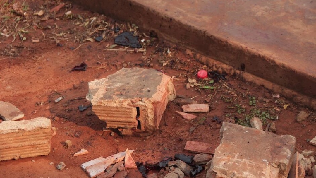 Jovem &eacute; agredido com tijoladas pelo genro ao impedir &#039;corre&ccedil;&atilde;o&#039; do neto em Campo Grande  