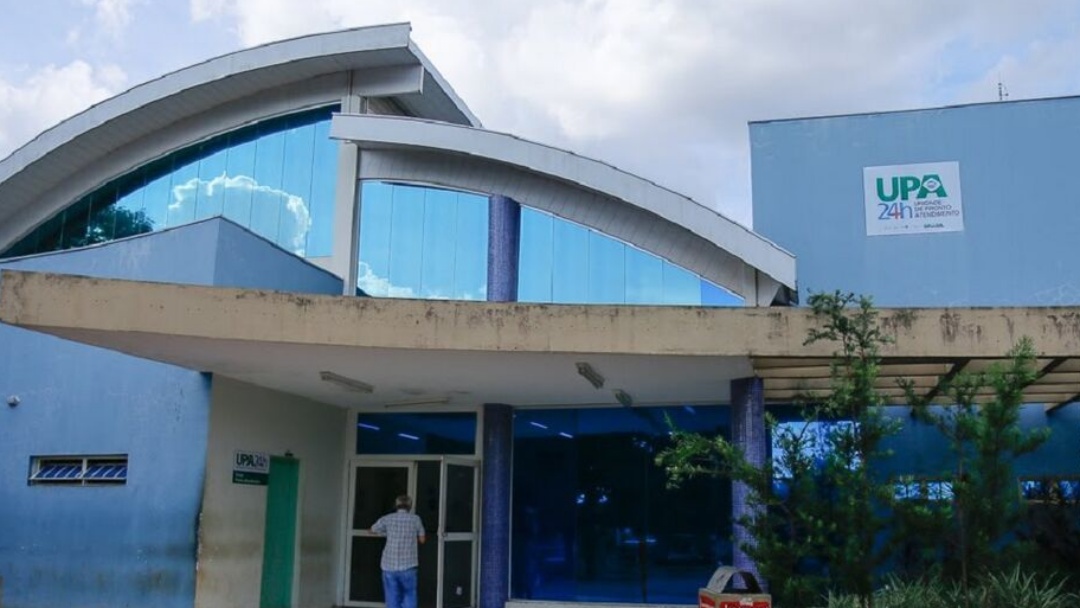 Homem apanha de enfermeira ao passar mal na UPA Universit&aacute;rio: &#039;tudo fingimento&#039;   