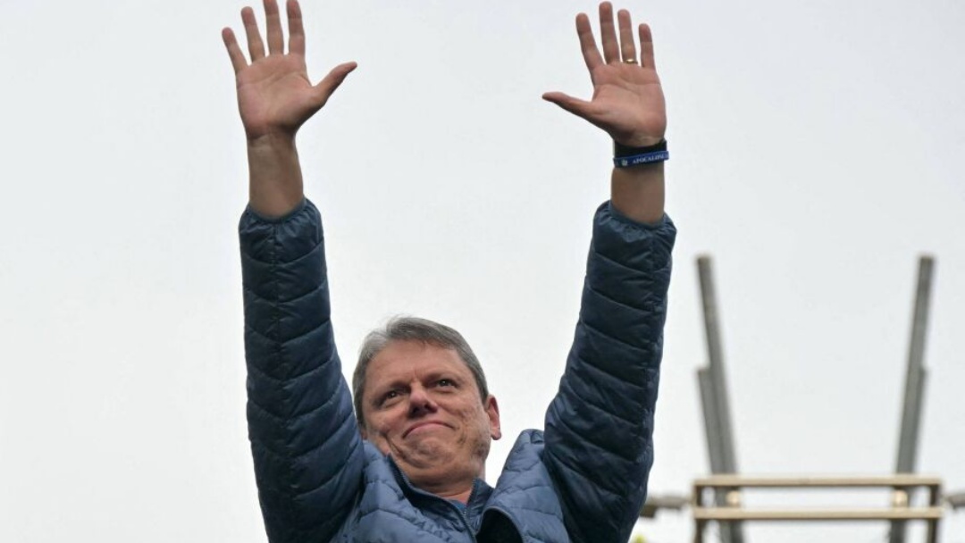 Tarc&iacute;sio volta a Bras&iacute;lia para lobby pela anistia ap&oacute;s julgamento de Bolsonaro  