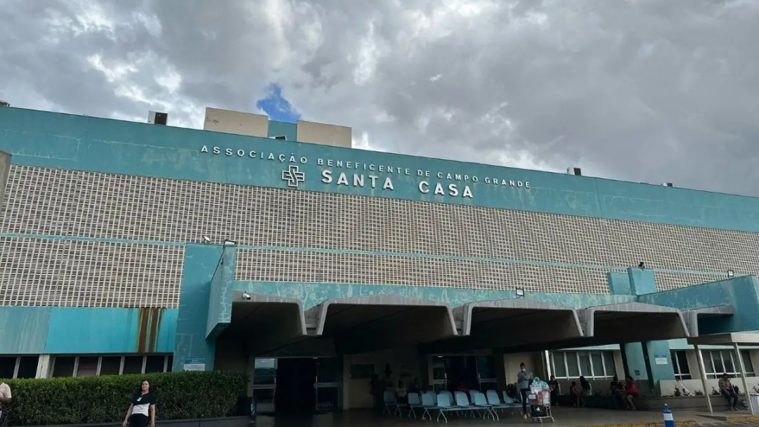 Mulher gr&aacute;vida &eacute; agredida pelo irm&atilde;o e sofre fratura no maxilar