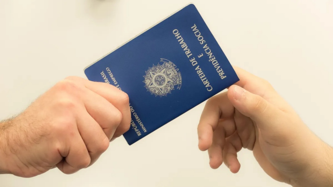 Desemprego cai para 5,6% no trimestre at&eacute; julho, a menor taxa desde 2012