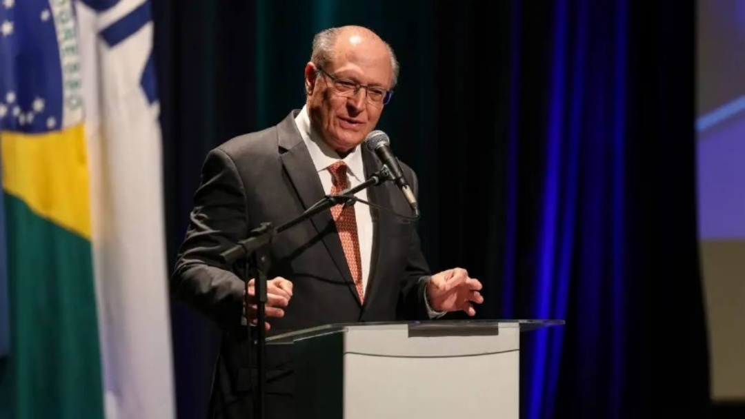 Boa qu&iacute;mica entre presidentes vai ajudar no tarifa&ccedil;o, diz Alckmin