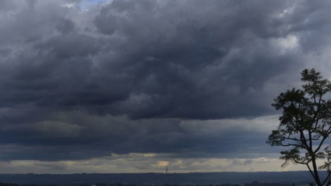 Tempo nublado marca o início da sexta-feira (03), com possibilidade de chuva em MS