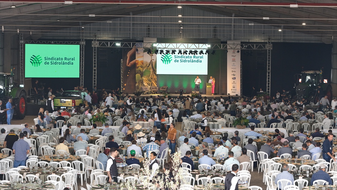 Com expectativa de produ&ccedil;&atilde;o recorde, Sidrol&acirc;ndia d&aacute; a largada nacional ao plantio de soja