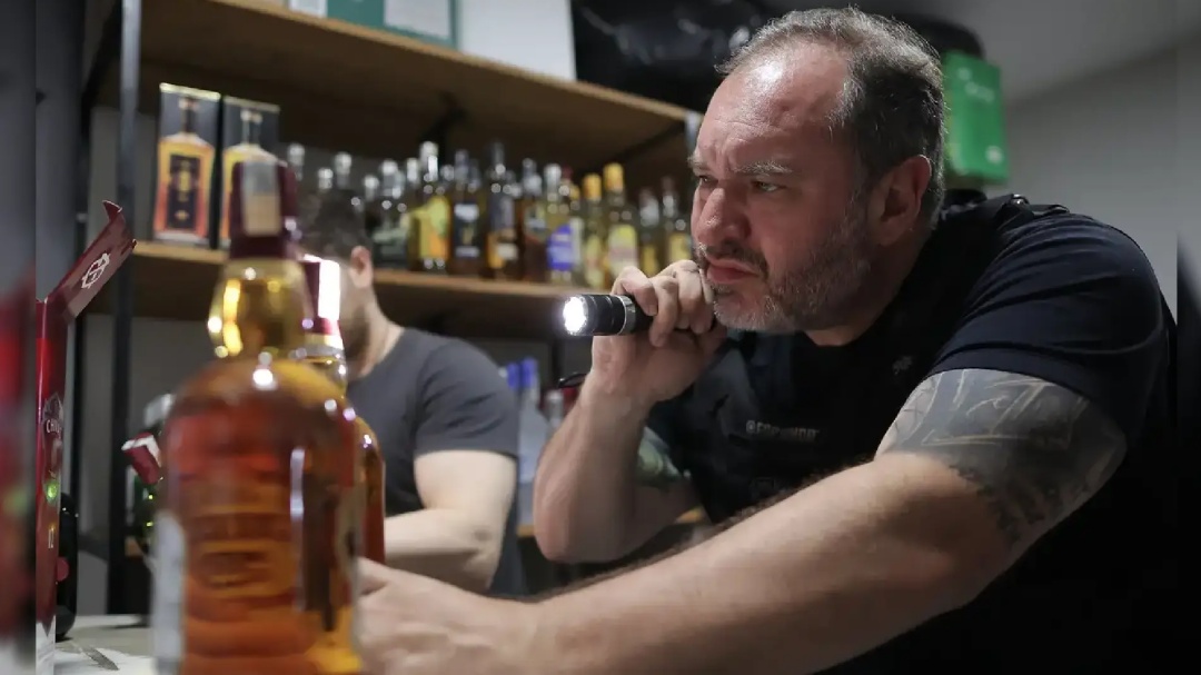 O Brasil registra 225 casos por intoxicação de metanol após consumo de bebidas alcoólicas