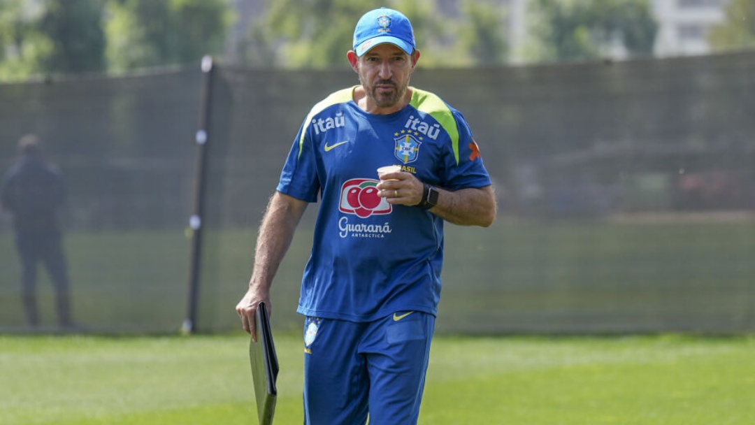 A Eliminação no Mundial resulta na saída de Ramon Menezes da seleção do sub-20