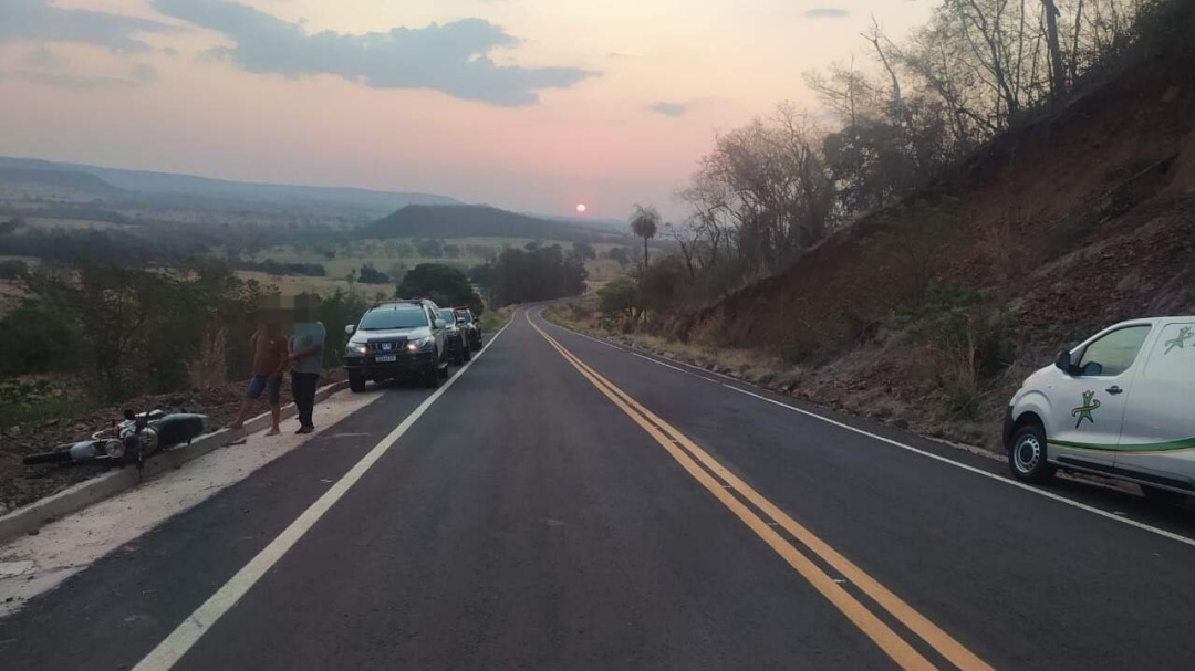 Motociclista morre ao perder controle em curva na Serra da Urca; segundo acidente fatal do final de semana