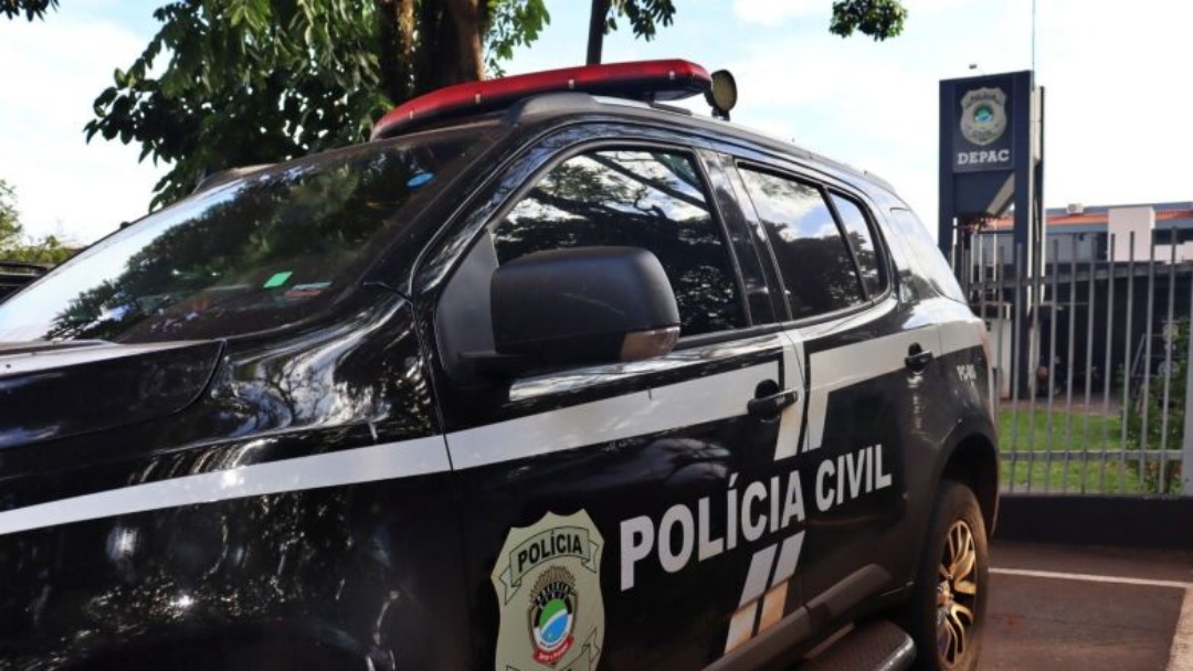 Delegada de Dourados sofre ataques racistas nas redes sociais