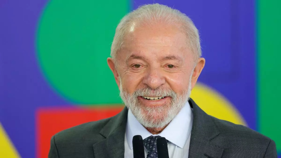 Governo Lula &eacute; aprovado por 48% e desaprovado por 49%, aponta Genial/Quaest