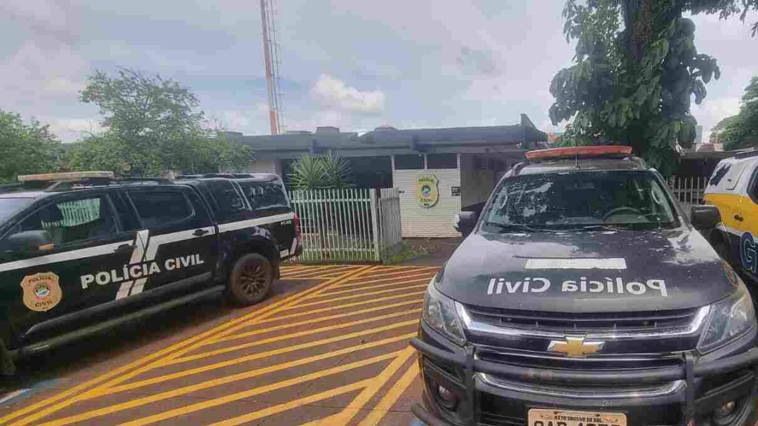 Ladr&atilde;o tenta furtar carro de seguran&ccedil;a da C&acirc;mara de Dourados e acaba preso