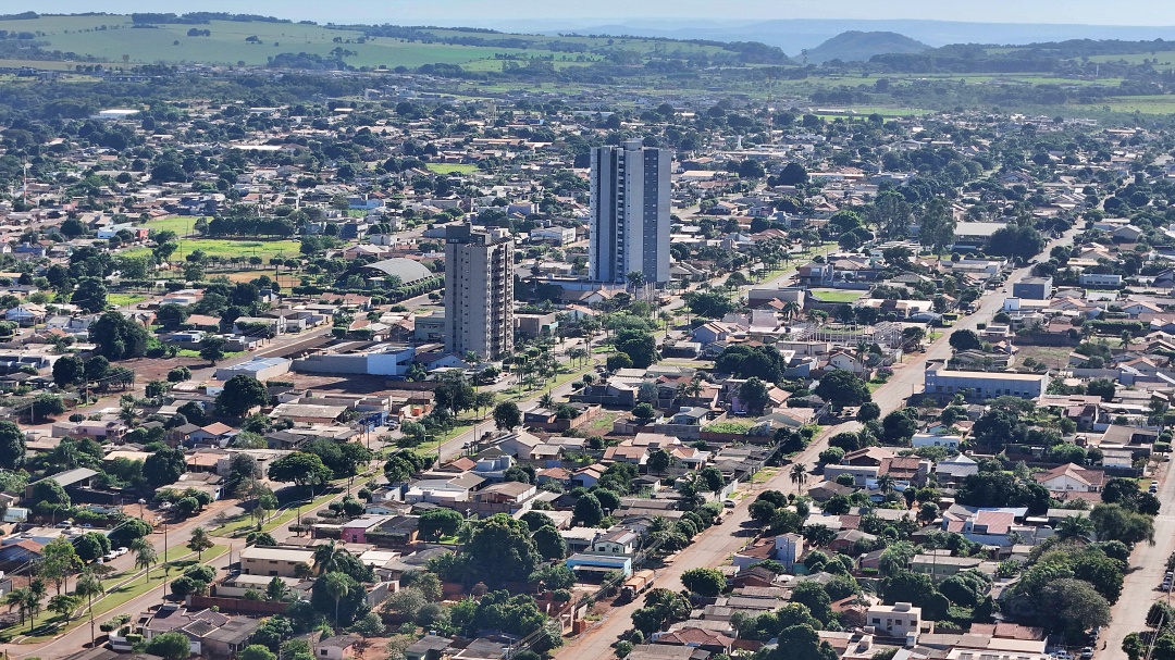 Sidrol&acirc;ndia avan&ccedil;a, mas segue com rendimento abaixo de cidades de perfil econ&ocirc;mico semelhante