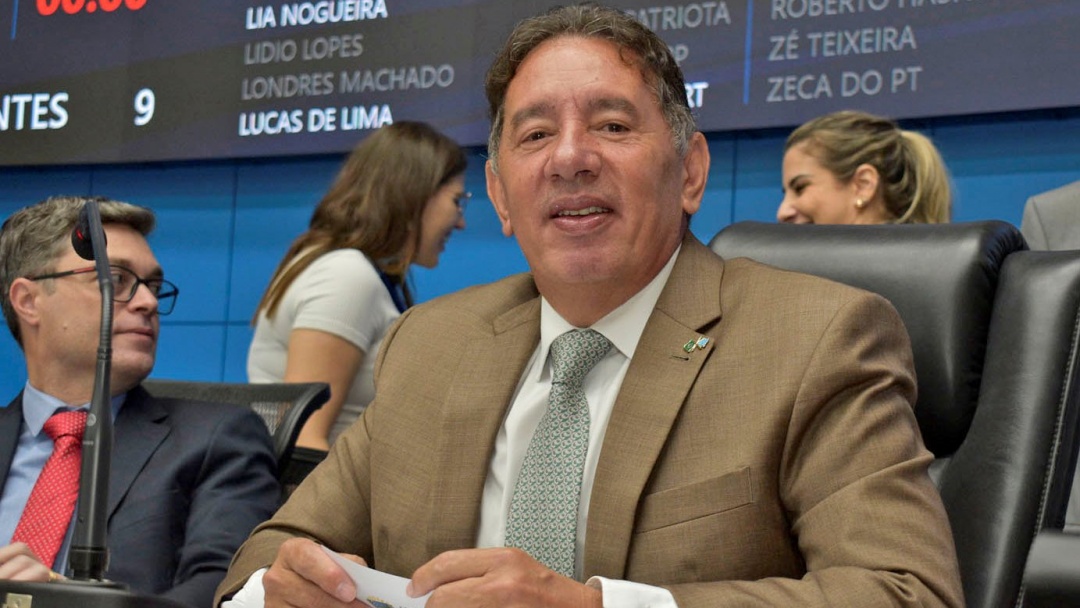 Gerson &eacute; o deputado estadual com melhor avalia&ccedil;&atilde;o popular, mostra pesquisa