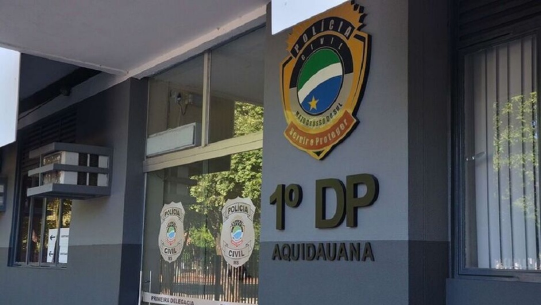 Homem que tentou matar esposa a tiros &eacute; preso em Aquidauana: &#039;voc&ecirc; vai ver o que &eacute; homem&#039;   