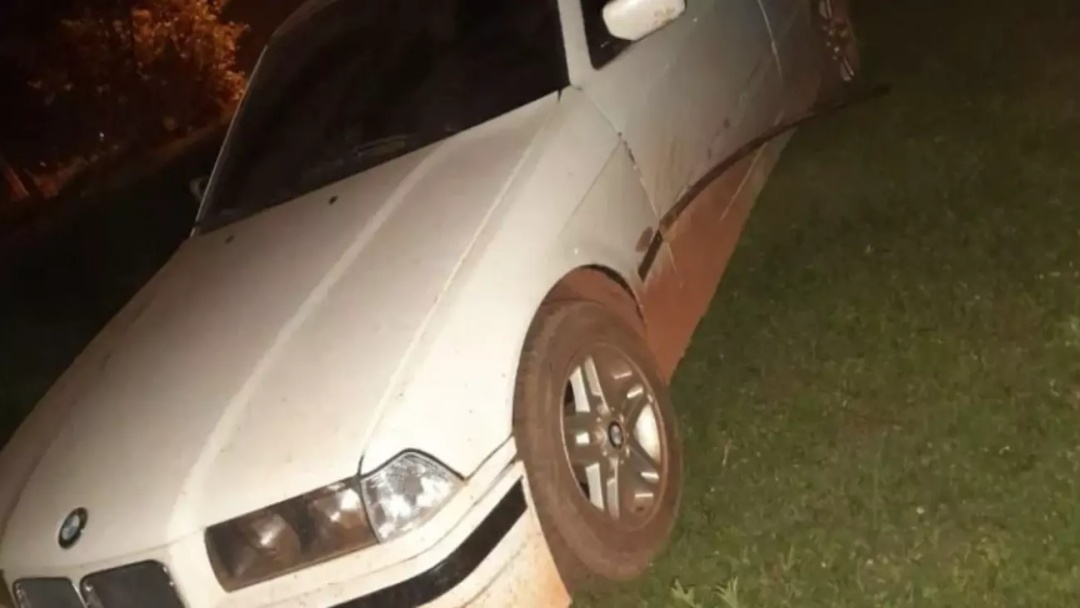Menino de 8 anos &eacute; flagrado dirigindo BMW no Paraguai